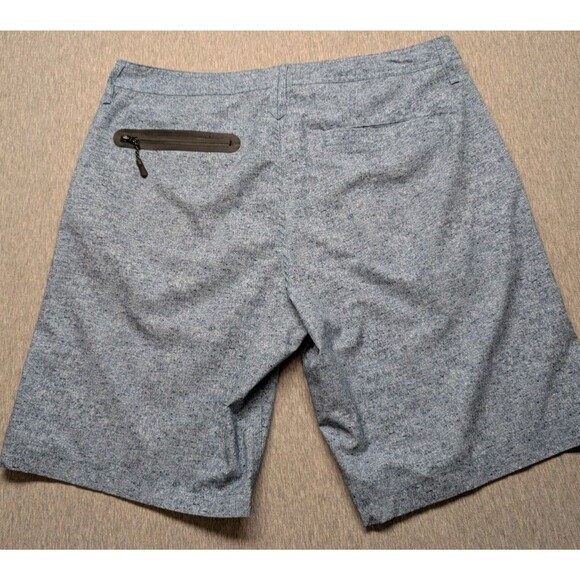 Free Planet Light Blue Print Shorts Size 36 inches 9 Inch Inseam - Picture 8 of 8